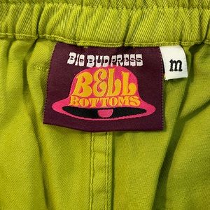 Big Bud Press grass green bell bottoms medium